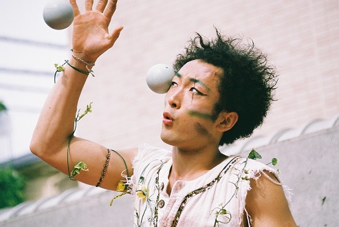 パフォーマー男性の写真