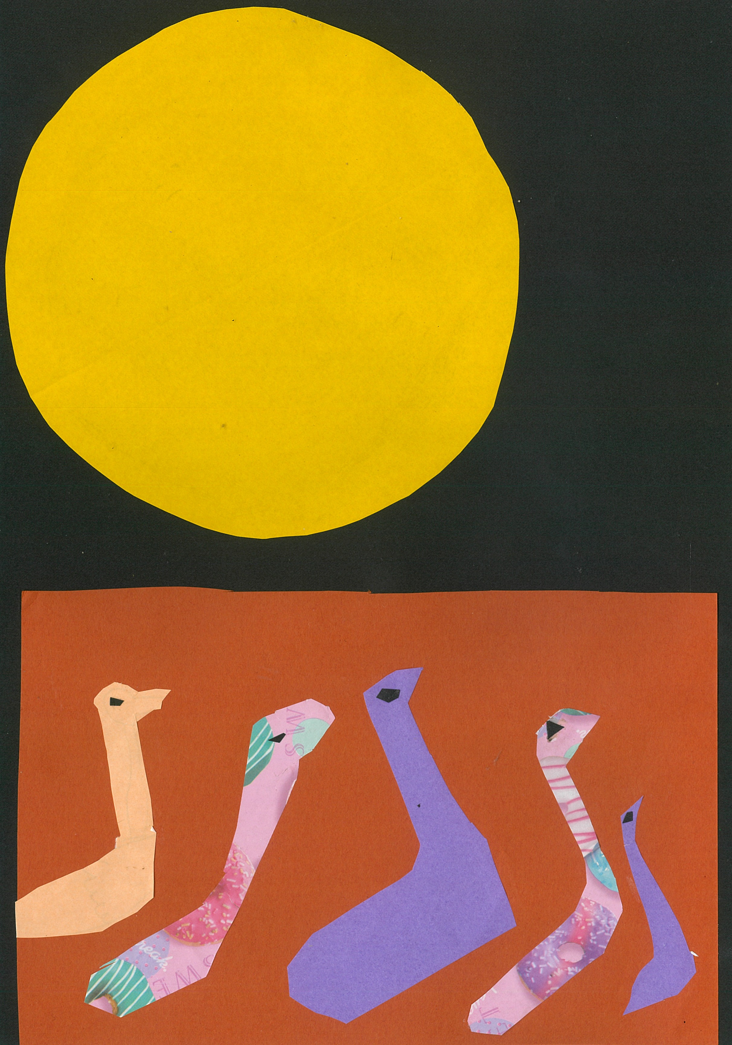 月を見るひよこ