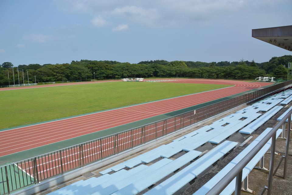 陸上競技場が写っている画像
